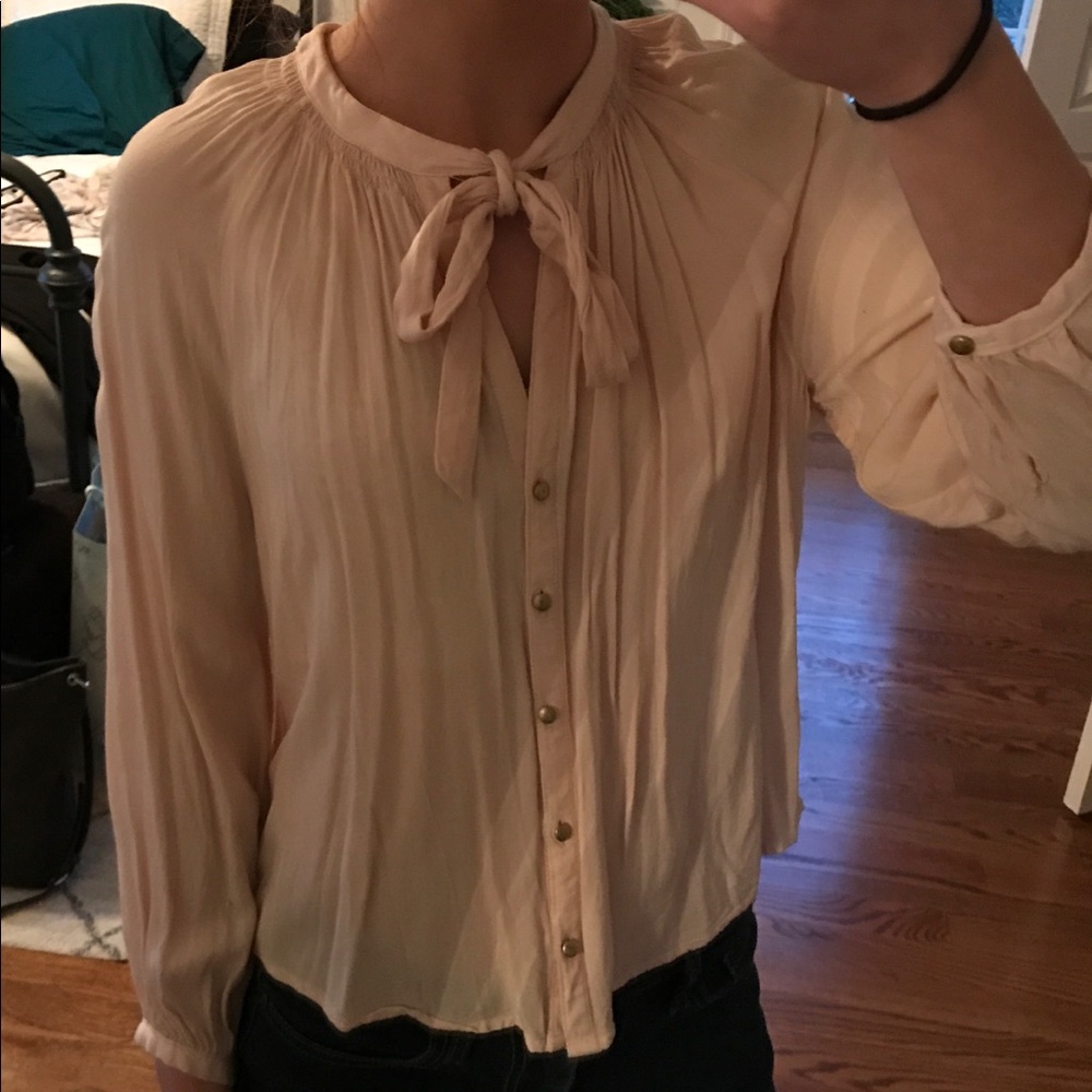 Top - Picture 3 of 4